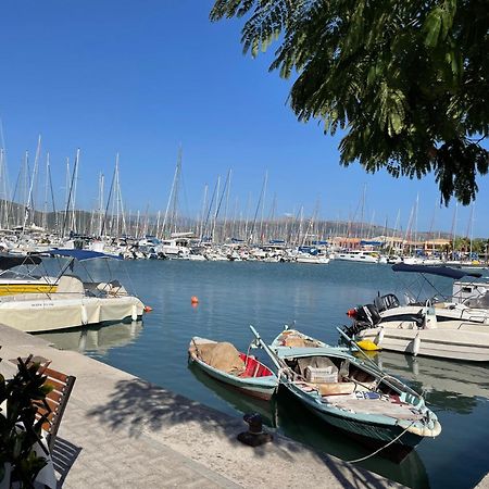 Traditional Lefkas Marina House Apartment Lefkada City Exterior photo